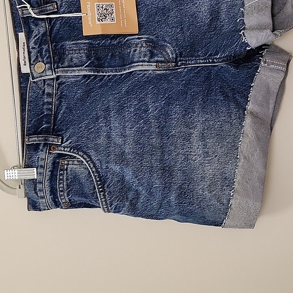 Reformation Charlene High Rise Cuffed Jean Shorts Size 31 NWT - Picture 10 of 16